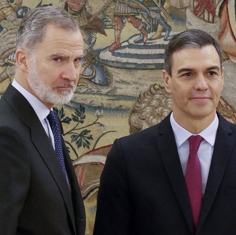 protestona1's tweet photo. A uno de los dos no le ha votado nadie… 😏😏😏 https://t.co/7t8yaWLWWK