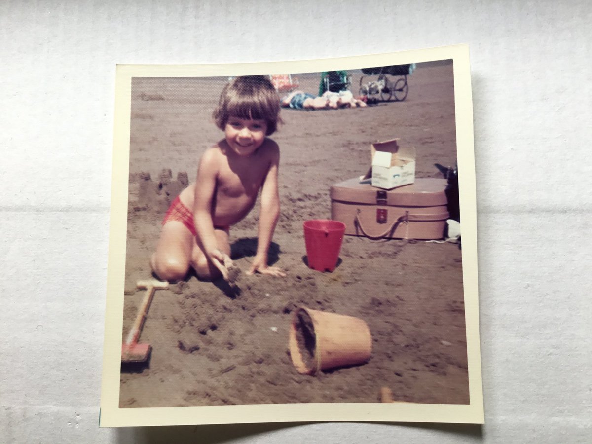 Just reminiscing about the beach holiday I went on last year 😉….
