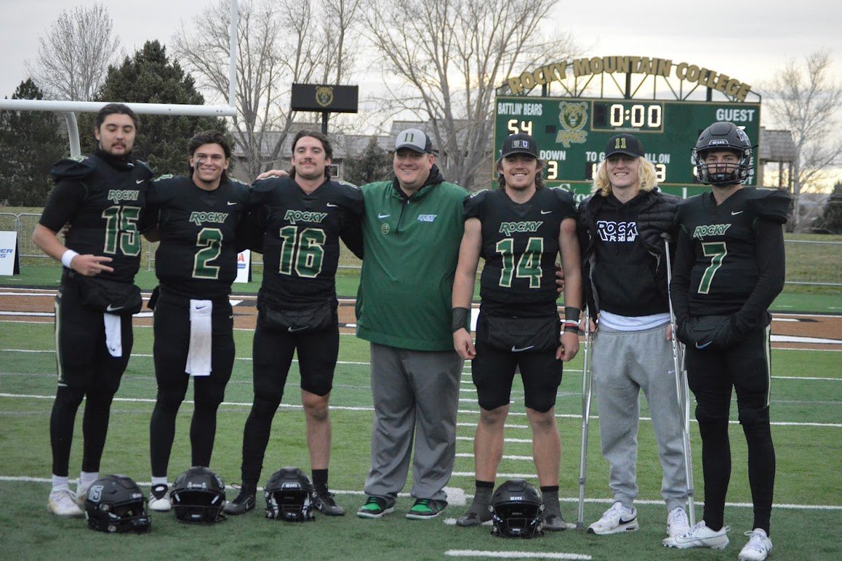 Coach_Stutz's tweet photo. Great group of young men I got to coach this year. Proud of them &amp; the adversity faced. Through the hi’s &amp; low’s they supported &amp; pushed each other! #BallzDeep #LuckyCoach https://t.co/Pv1SEWGmKm