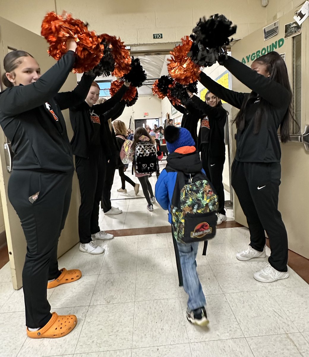 BowlesburgEMSD's tweet photo. The Varsity cheerleaders from UT cheered for us as we started our day at Bowlesburg! Thank you for sharing your smiles and spirit!
#EMSD37Pride https://t.co/DiKGsiEQtd