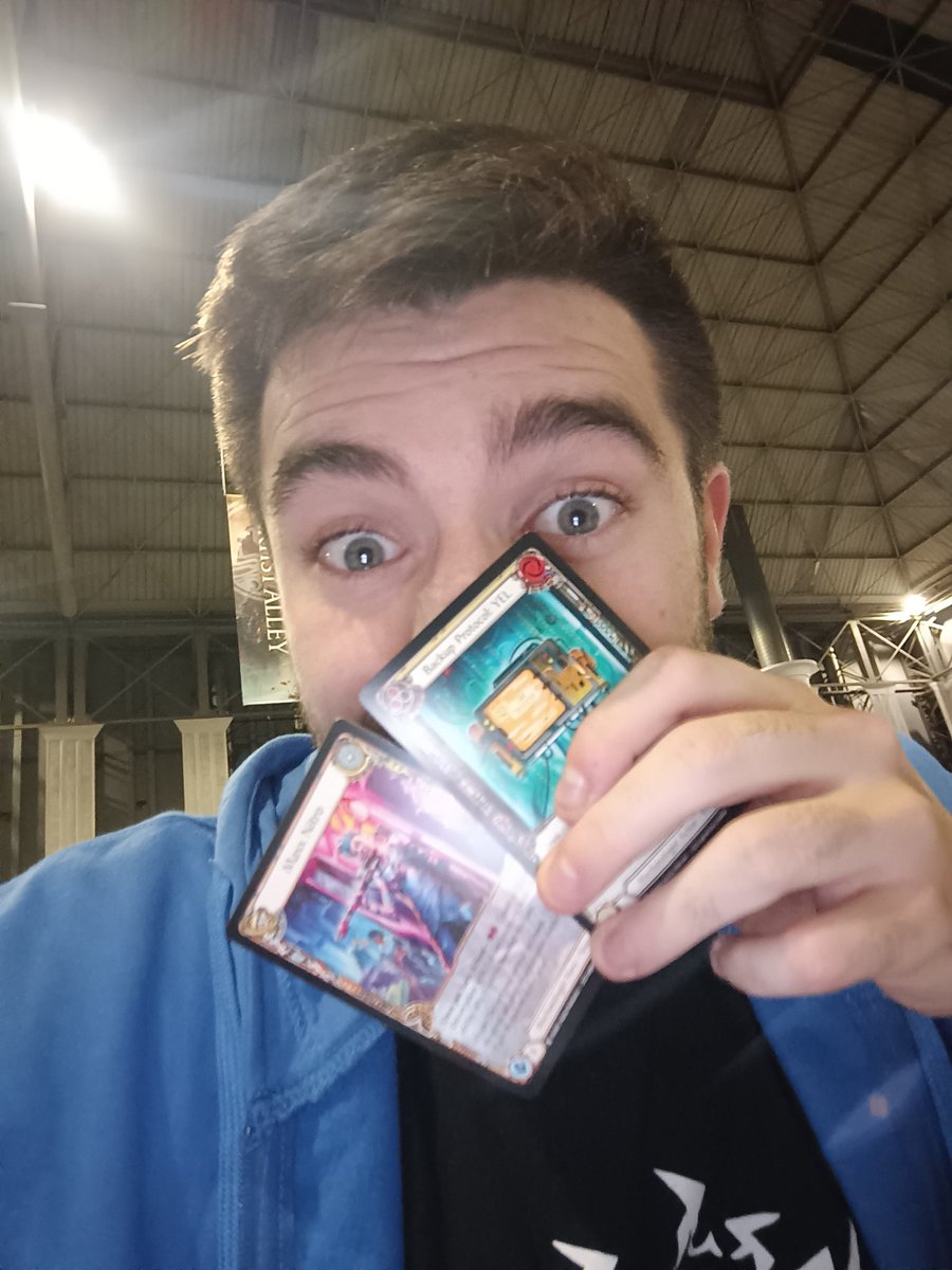 a_abad96's tweet photo. The hype ended! Play te game, see the world!!! #fabtcg #theprofessor https://t.co/WmEGxyrItB
