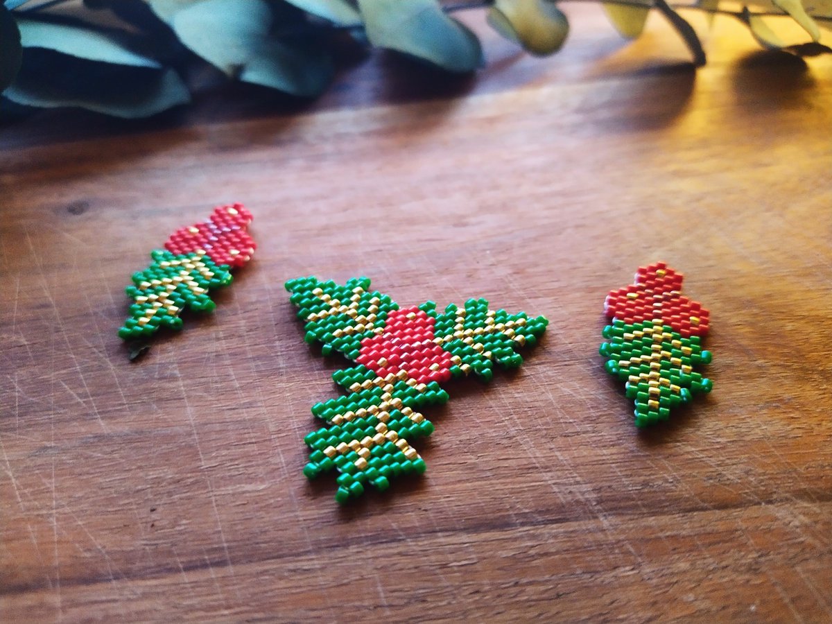 It may still be November, but the Christmas vibe is sneaking up on me, I can feel it 😅So here is a potential jewelry set?

#jewelry #handmade #beads #miyuki