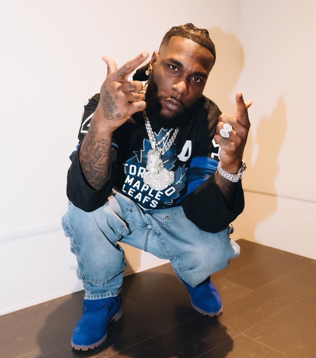 burnaboy's tweet photo. Tables don’t turn, na who get sense dey change him chair.
 #ITOLDTHEM

Houston, see you tonight! 💙 https://t.co/FvxAvLR3KL