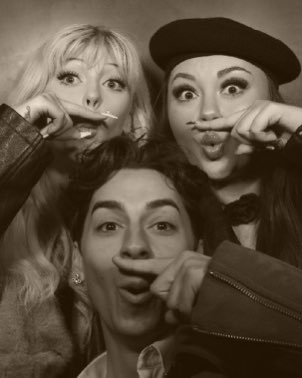 brooketaylork's tweet photo. i ❤️ paris https://t.co/0rTbbBSB5e
