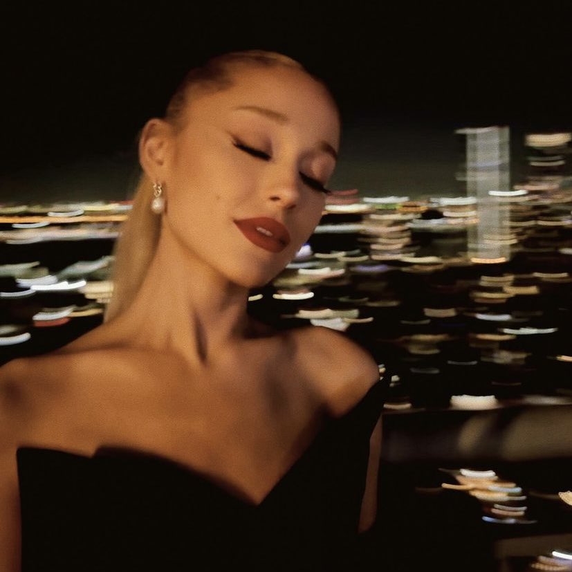 ariloveplace's tweet image. 