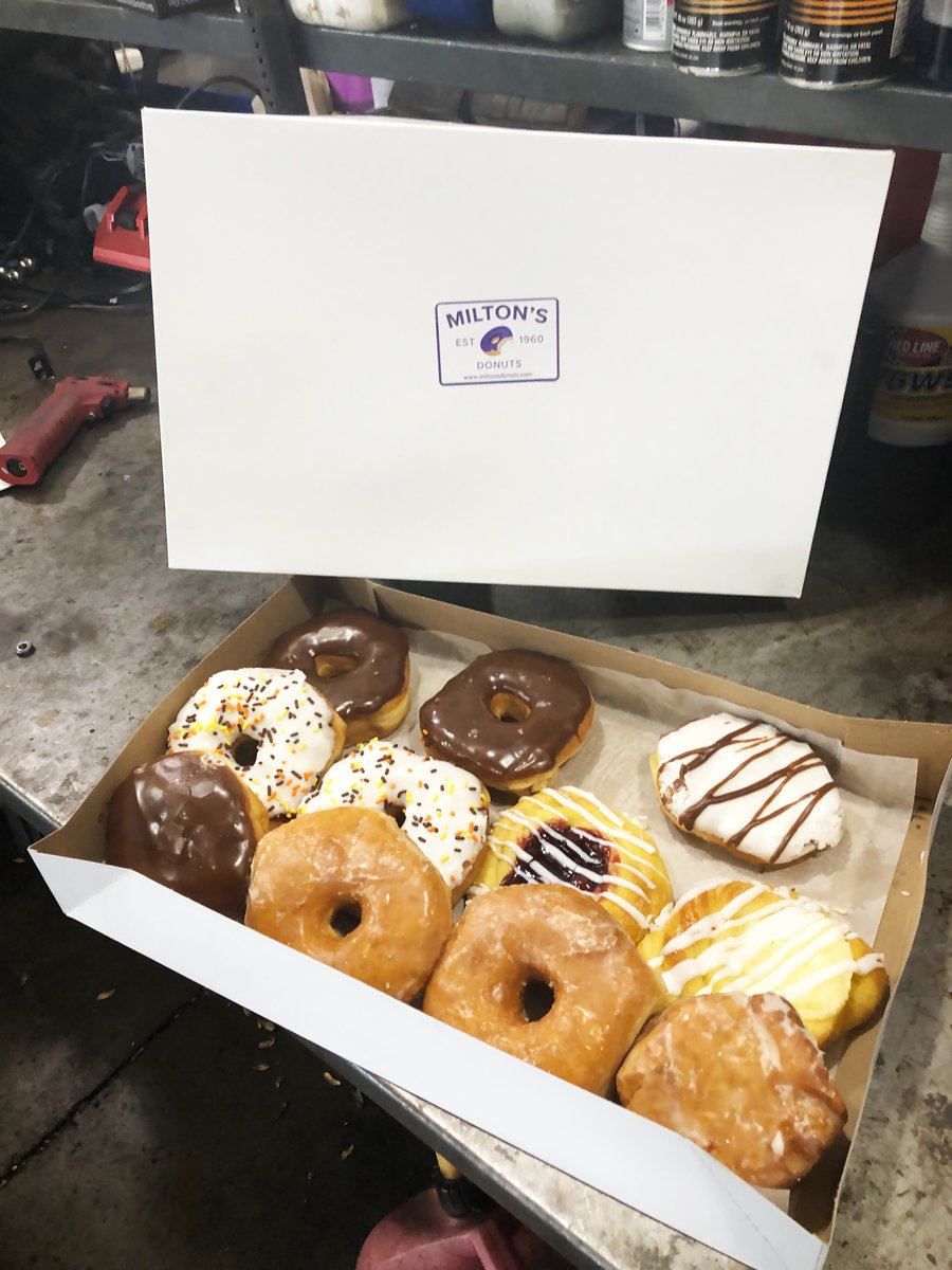 We LOVE our customers, especially when they bring us delicious goodies 🤤 Thank you Jessica at @MiltonsDonuts! #serviceadvisordozen #sogood #technicianfuel #thewaytoamechanicsheart