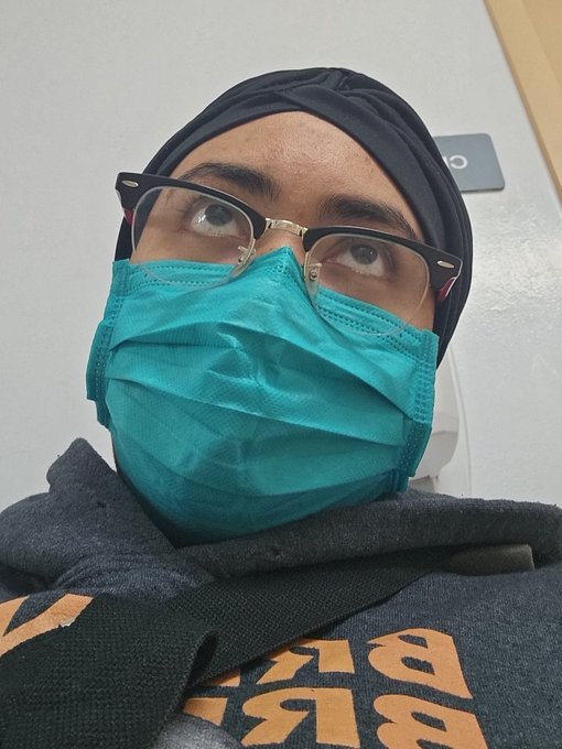 My face after my doctor tells me it's technically a 6 month recovery 🙃 https://t.co/1ScuMAavlz