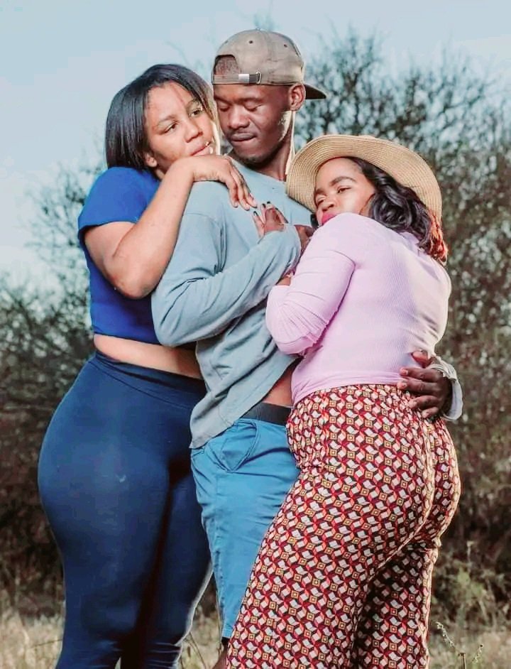 KingSeganka's tweet photo. #KonkaLive Straight Outa Rustenburg 014 🔥 https://t.co/x8W3XH4nsK