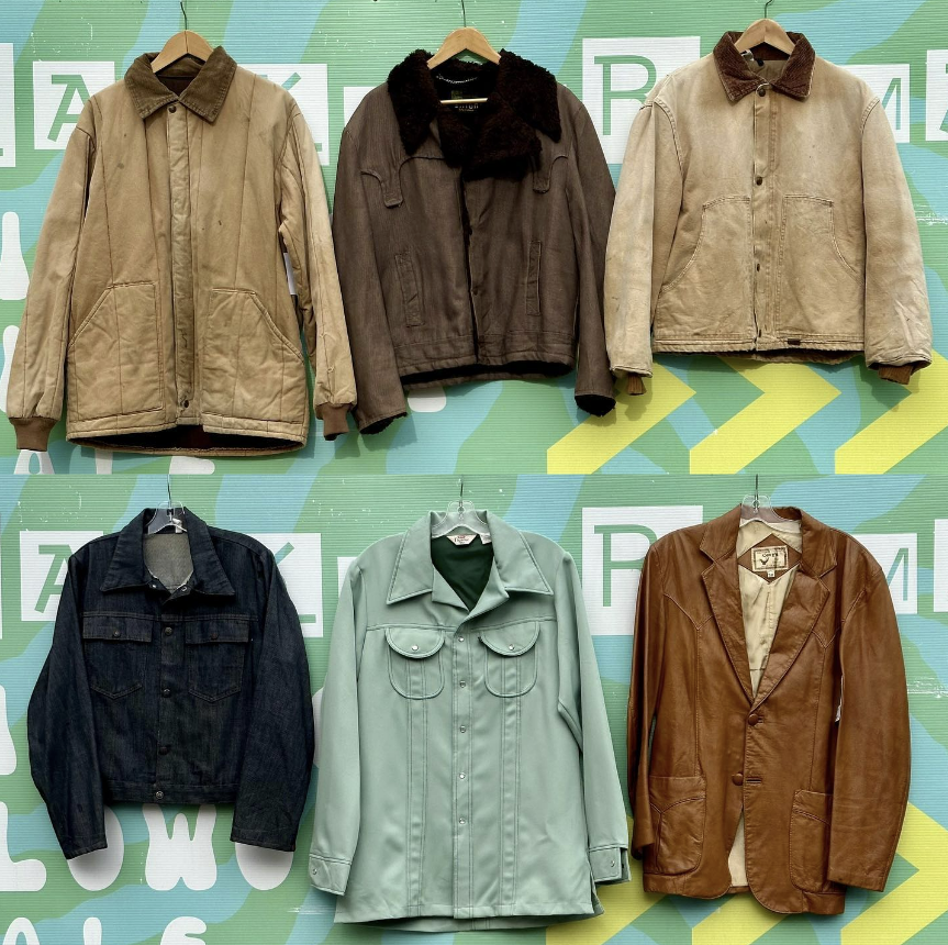 Liberty_Station's tweet image. Rack-o-Rama starts today! It’s finally feeling like Autumn here in San Diego, time to get your winter coats out! Here are a few of the pieces that will be available this weekend.
.
.
.
#vintage #vintageclothing #shopsmallsandiego #sandiegovintage #seahive #seahivemarketplace