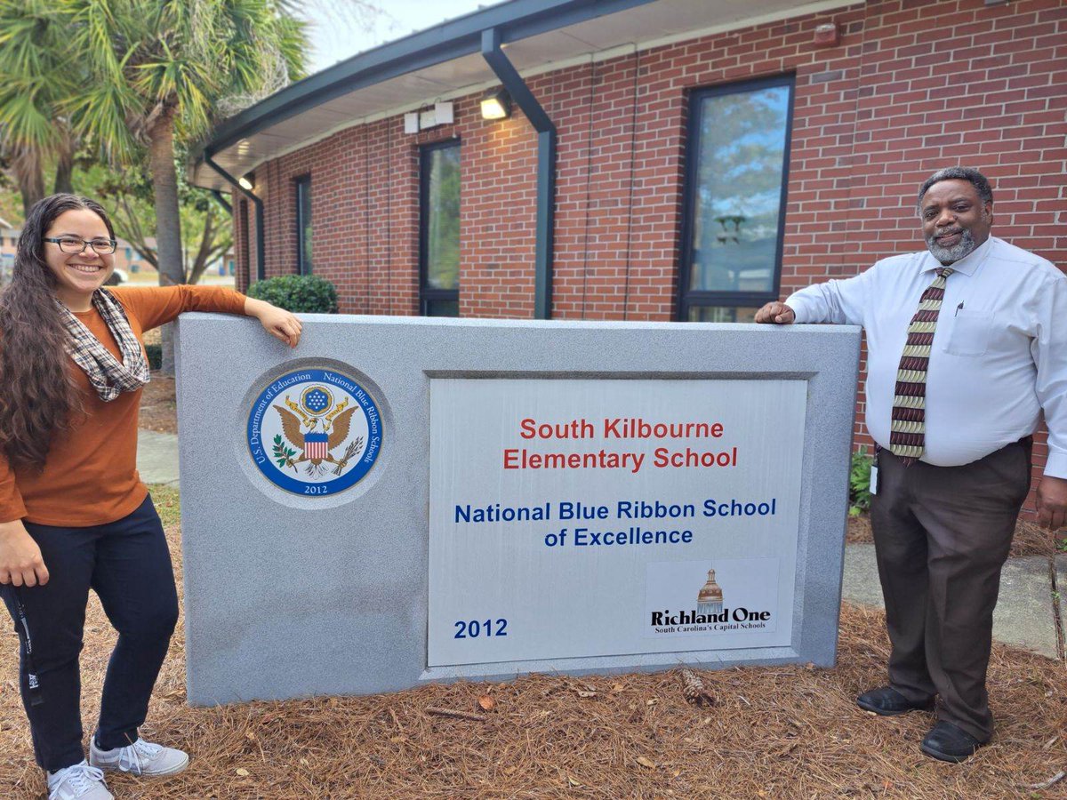 SouthKilbourne's tweet photo. Our Principal of the Day was a success! Our Kangaroo Family welcomed Principal Daphne Cuadrado Andino from SC Governor's School for the Arts and Humanities #KangarooPride https://t.co/1xaM0aG556