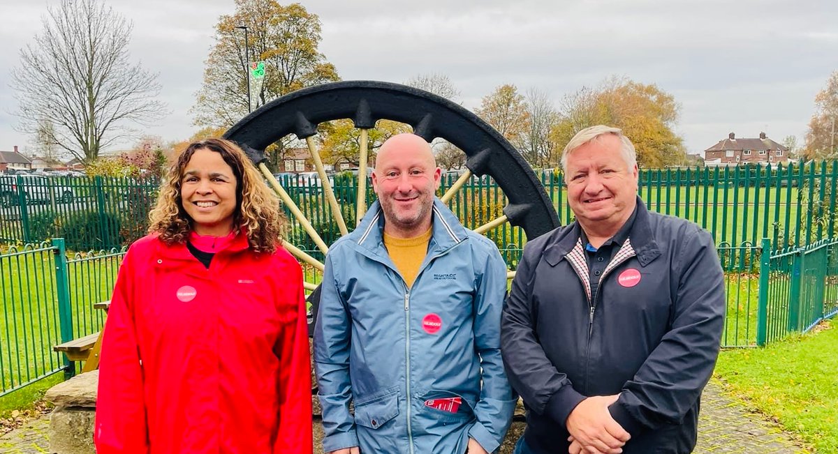 A huge congrats to the newest member of @UKLabour, Councillor Ken Guest, who today won the Rossington, Bawtry and Austerfield by-election. What a team you, @RachaelBlake_DN & Bob Anderson will make!