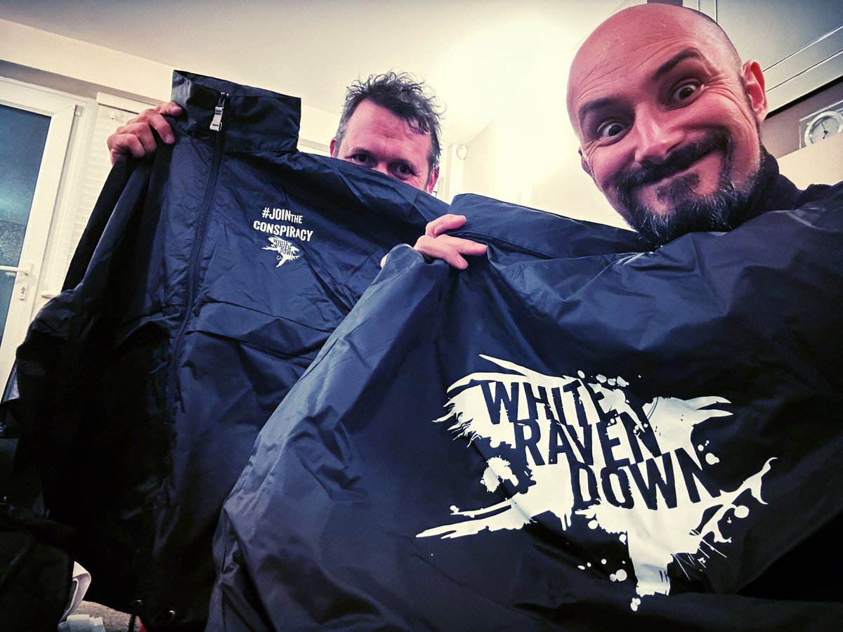 So we had new WRD cagoules arrive today so that you can keep dry this winter or at nexts year’s summer festivals.. 
Available at our shows and arriving in our online store very soon!! 

whiteravendown.com

Excuse the faces… been a hard week.. 😀🤷‍♂️

#WRD #JoinTheConspiracy