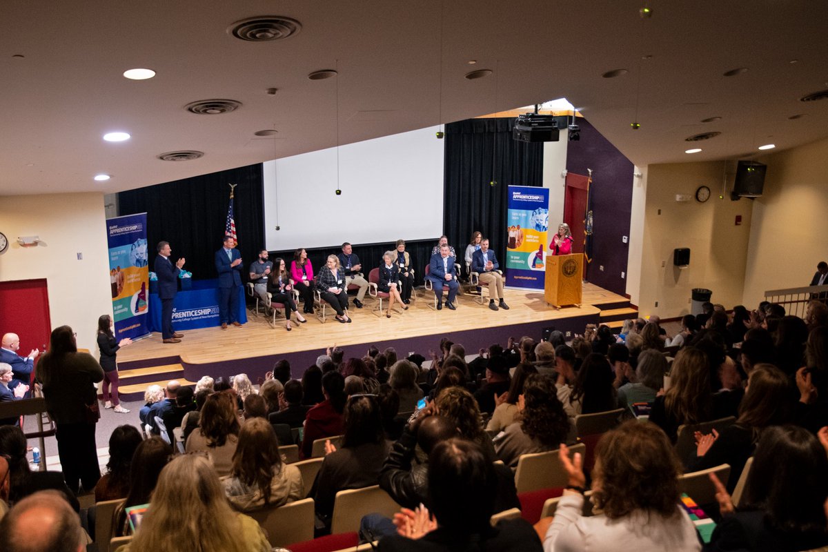 Chris Sununu tweet media