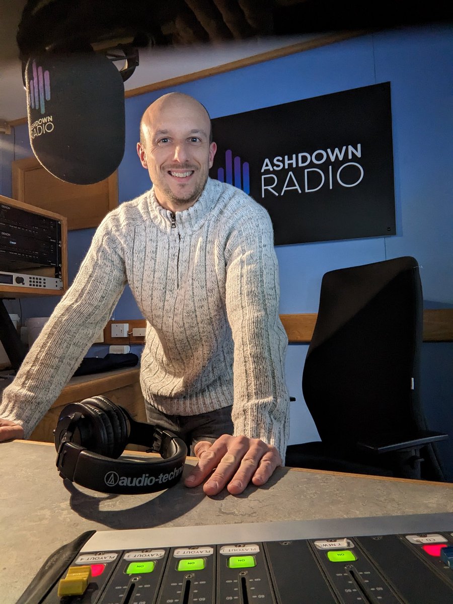 On the radio with the Groove Selection. R&B, soul, funk, disco and everything in between. All hand picked by me! Tune in, 7-9pm. Download the App, or ask your smart speaker to 'play Ashdown Radio'. 

@ashdownradio #fridayeveningradio #ashdownradio #localradio
