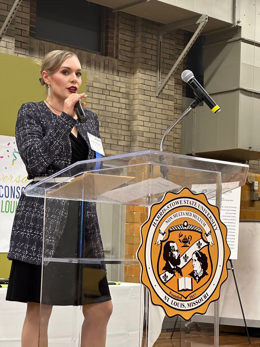 ProfessorKris tweet media