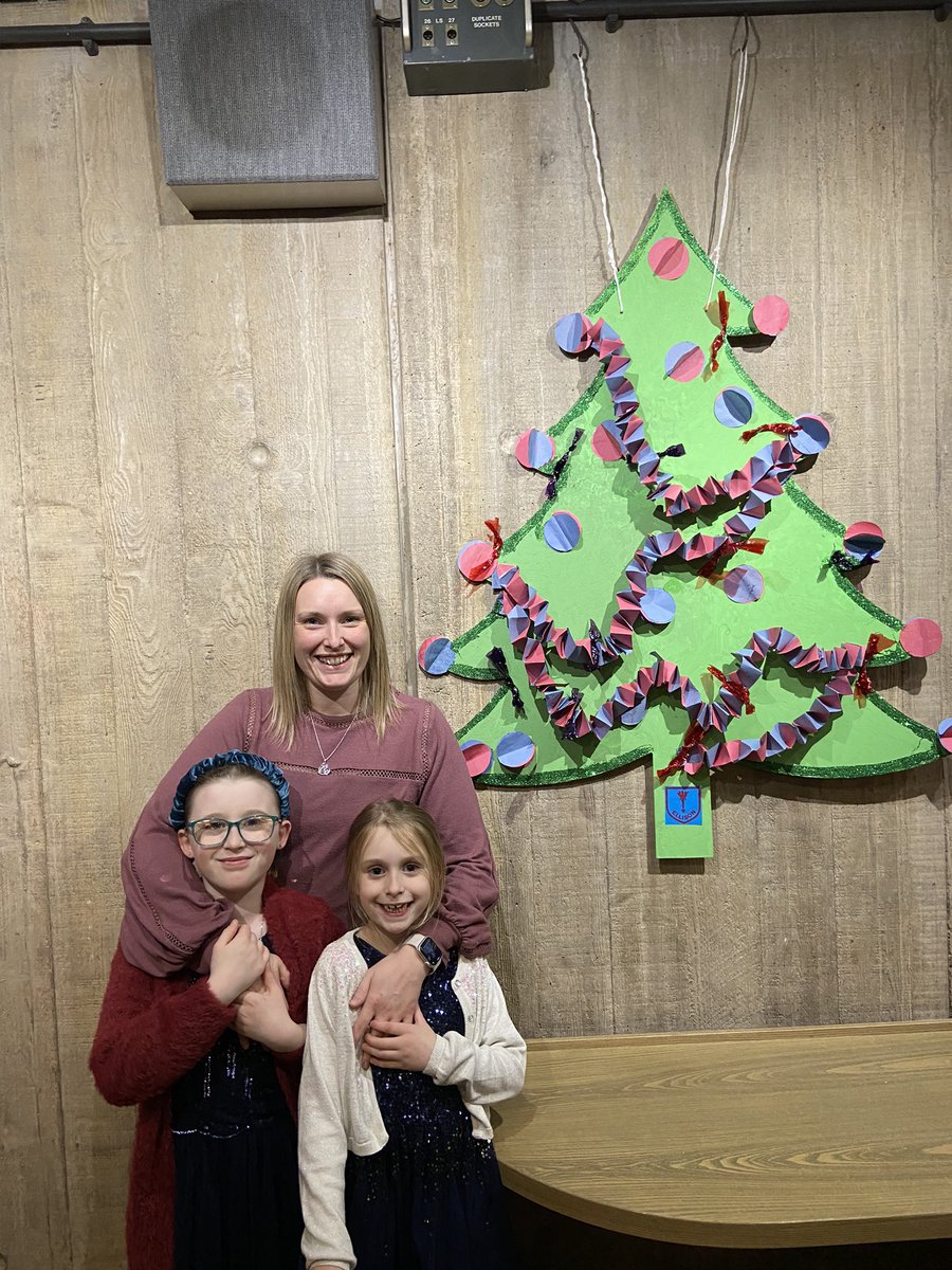 EllisonPrimary's tweet image. Can you find our tree? #Ellisoncommunity