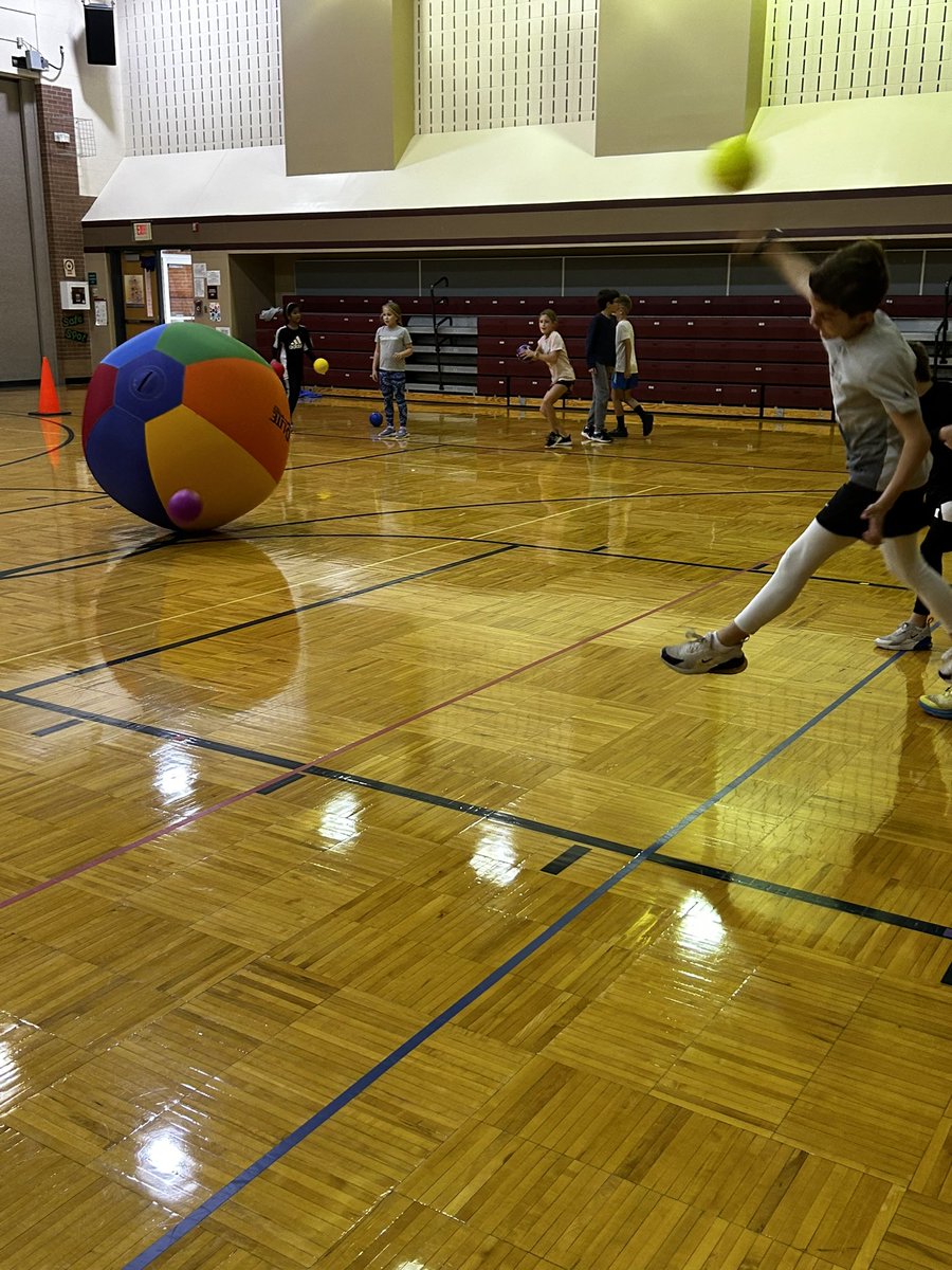 Mrs. Mercer tweet media