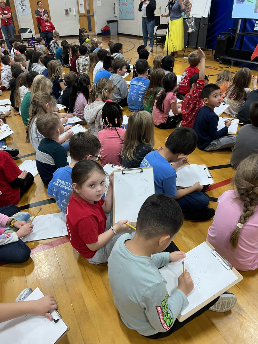 Visiting Artist today! Author / Illustrator @RebekahLowell visits JF Burns Elementary! @JFBKnights @Kings_Schools