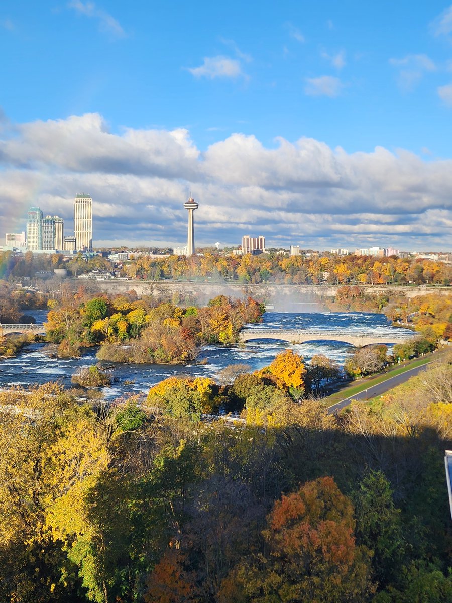 Happy Friday! Another fall day at Patriot Towers, another chance to peep some gorgeous views. If you're from Western, NY this place should look familiar.

#PatriotTowers #AdventurersWanted