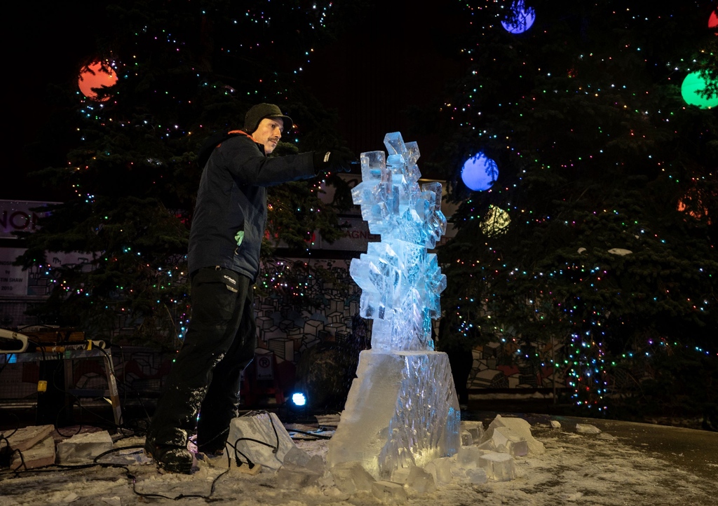 shop124street's tweet photo. 1 MORE DAY UNTIL #AllIsBrightYEG‼️ Join us to for our annual FREE outdoor winter light-up festival, All Is Bright, is happening tomorrow, Sat., Nov. 18, 4pm-8pm! We’re lighting up the night with illumination,fun activities, and live entertainment for all ages!
#shop124street #yeg https://t.co/bveuHtQaO2