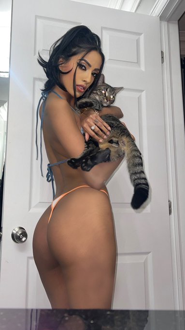 Lil booties matter ;) https://t.co/cRzglugoI9 https://t.co/dxPNzyR41J<a href="/tag/mdot"class="tags"><span>#mdot</span></a><a href="/tag/turnred"class="tags"><span>#turnred</span></a>