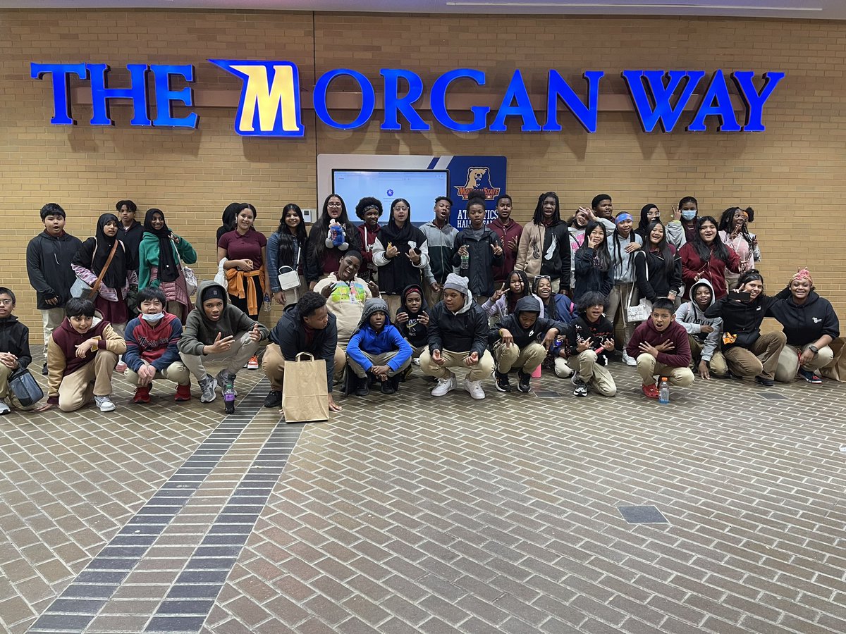 brandithomasSWA's tweet photo. Avid field trip to Morgan State University! We even ran into several @SwaMagnet alum who shared words of inspiration and insight! Future Bears loading…🐻 #AVIDvibe https://t.co/lbVr33LcU8