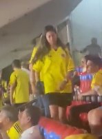 datoatipico's tweet image. Se robó 70mil millones (aplausos) // No se ha robado un peso en toda su vida (abucheada)

&amp;lt;&amp;lt;Colombia&amp;gt;&amp;gt;