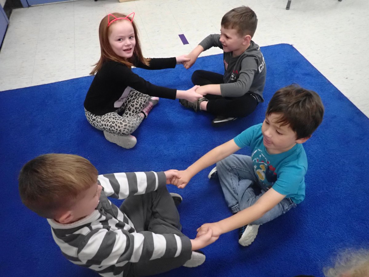 MclayVirginia's tweet photo. PUSH AND PULL!!!! We learned about force, motion and push and pull!!!  The great laundry basket challenge and Rowing a Boat together!!! #hdsdpride   #hdespride https://t.co/VqvPT0pXbD