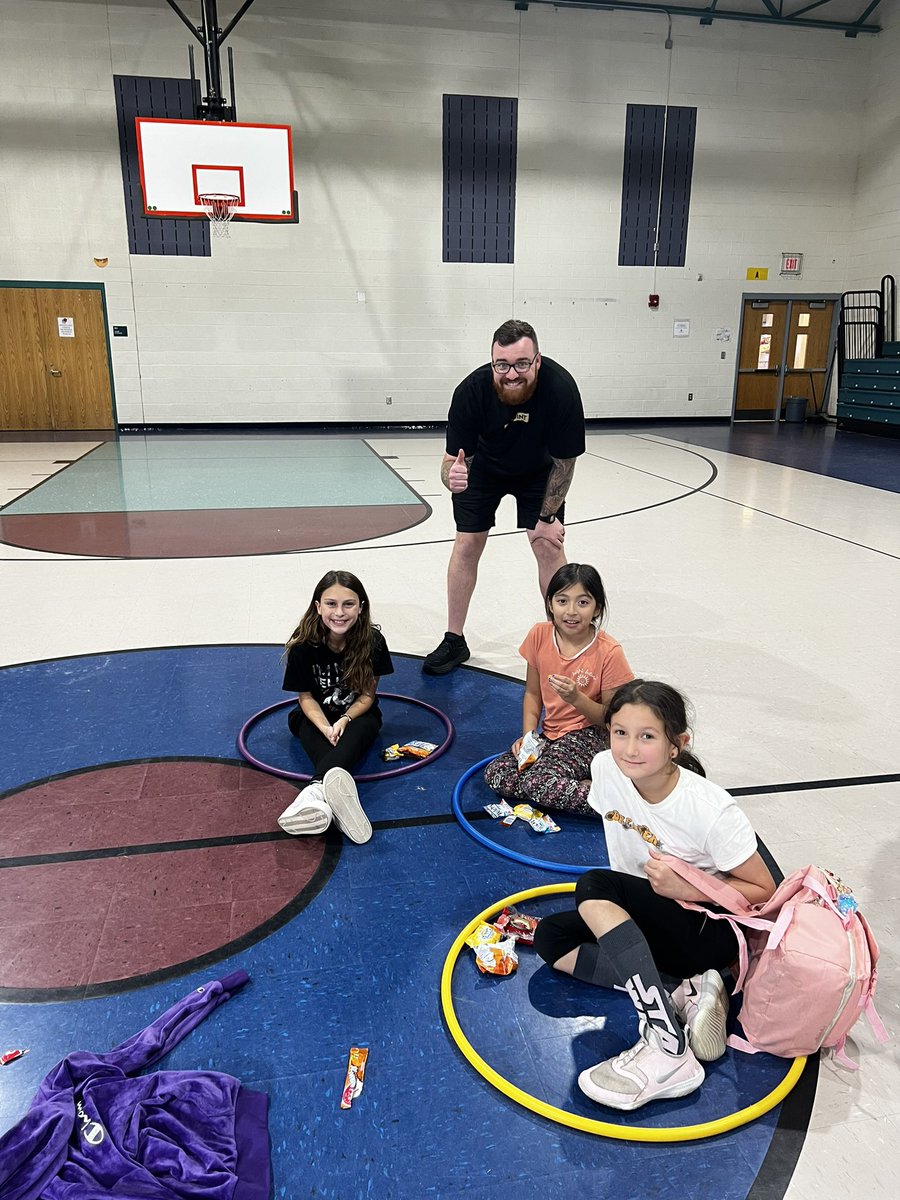 Our 3 girls tied with a time of 5 hours 13 minutes and 31 seconds!  Way to go! Thank you Mr Fletcher for organizing such fun events for our students! <a href="/KidWorldRecords/">Kids World Records</a> <a href="/SpotsySchools/">Spotsylvania County Public Schools</a> #huskypride #huskyhowl