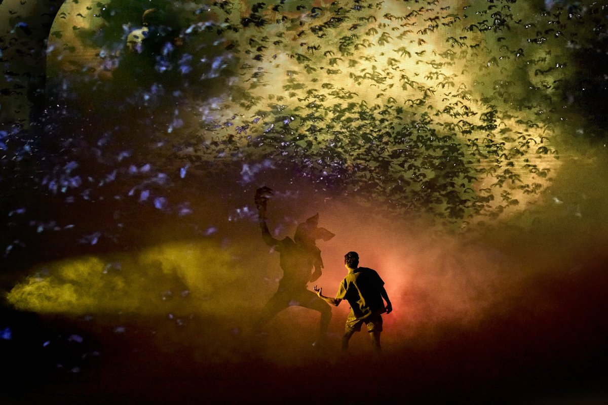 STOnStage's tweet image. Henry, meet Demogorgon.

FIRST LOOK at #StrangerThingsOnStage. 🙌

📸: Manuel Harlan