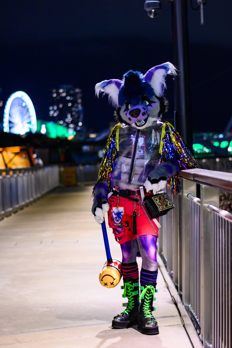 midnight_madn3s's tweet photo. Fancy meetinβ ya here puddinβ. Letβs go stroll on the wild side on this twisted night πππ
Happy #fursuitfriday!
I had a fab time seeing familiar faces, meeting new friends and dressing up as Harley Quinn at #TailsOfTerror2
Wishing yβall a happy weekend ππ
πΈ: @Negadrake https://t.co/E1B4mhstOf