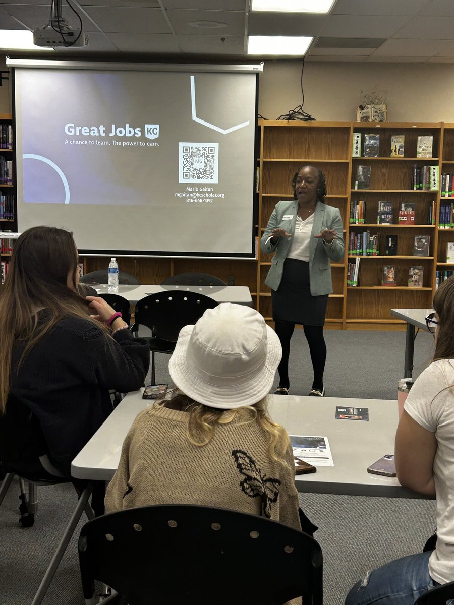 Fort Osage College & Career Adviser (@fortoadviser) on Twitter photo Today we wrapped up a week of scholarship presentations for juniors and seniors with @KcScholars! What awesome opportunities our students have. ⭐️ <a href="/FortOsageSchool/">Fort Osage</a> Today we wrapped up a week of scholarship presentations for juniors and seniors with @KcScholars! What awesome opportunities our students have. ⭐️ <a href="/FortOsageSchool/">Fort Osage</a>