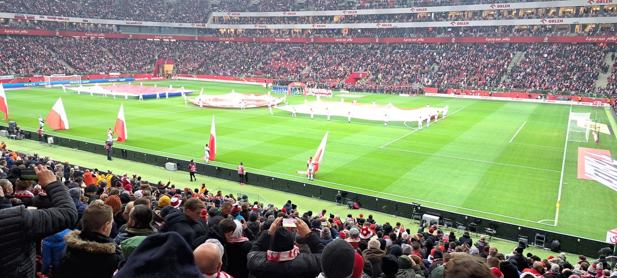 POLSKA - CZECHY⚽️⚽️⚽️Decydujący mecz w grupie! Razem z Kuba Wawrzyniak na miejscu! Bialo-Czerwoni🇵🇱🇵🇱🇵🇱do boju! Tylko zwyciestwo!💪