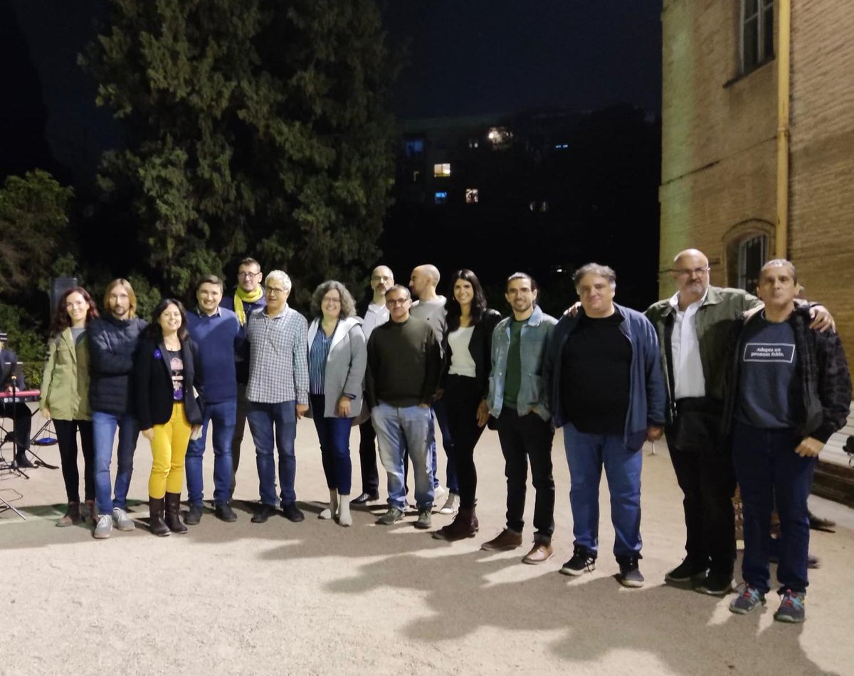 escolatv's tweet photo. Acompanyem @softcatala en la celebració del seu 25é aniversari a València. Un quart de segle d’activisme per la normalització de la llengua a l’entorn digital. Per molts anys més, companys!🎂 https://t.co/cN8Ay9foTa