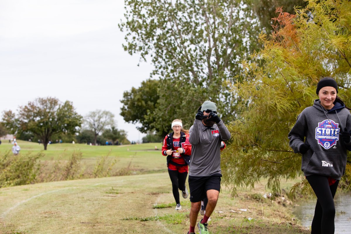 TappsXCountry's tweet photo. We've got more finish line photos coming but most of our 2023 #TAPPSxc Championships photos are online! https://t.co/nYB6cEnLLB https://t.co/d8tez3Upfn