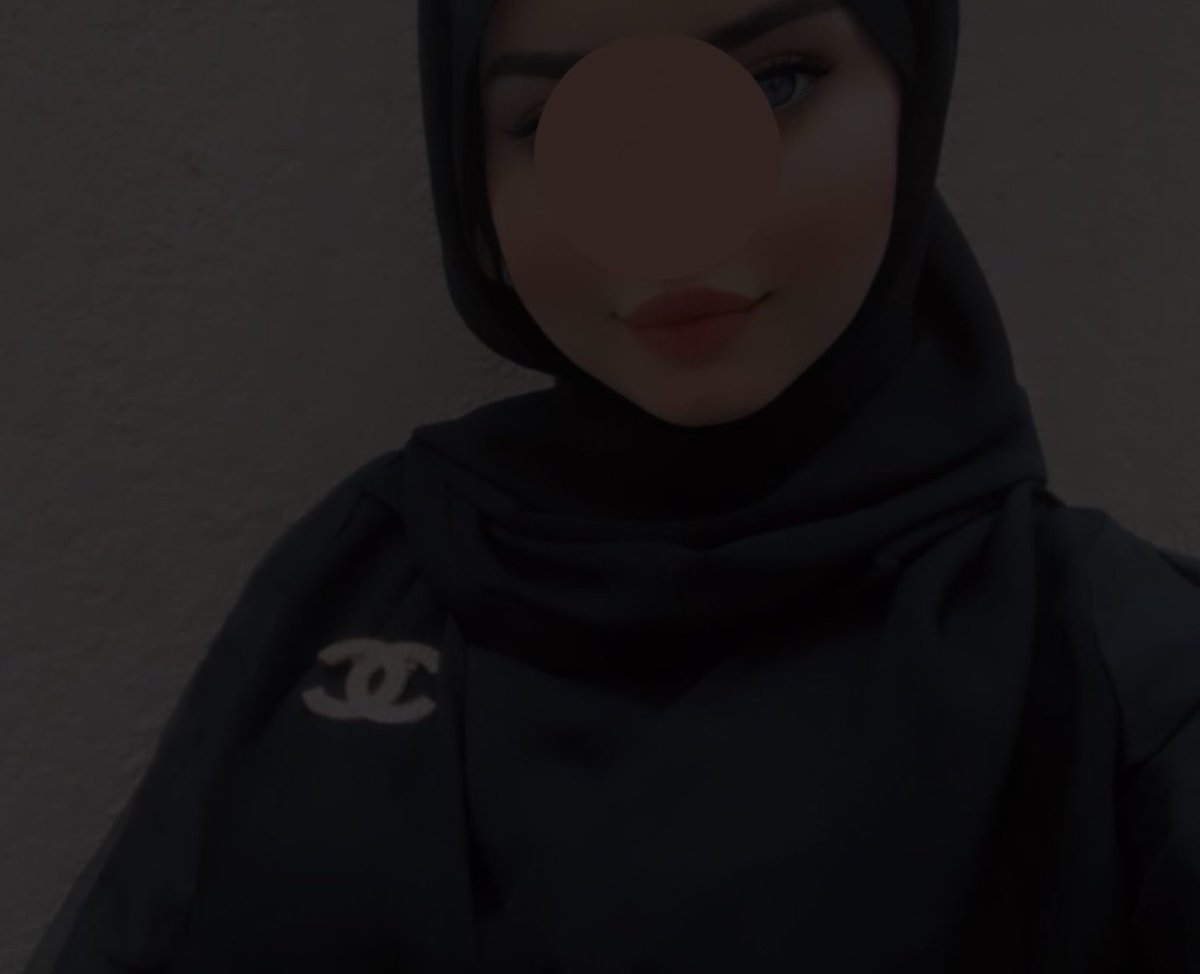 ayaatiqq's tweet photo. لا اجيـد التصنع ولا مخالطـه اصحاب السوء ولا التكلم خلف احد لذالك تجـدني دائماً وحـدي✨ https://t.co/sBsl4cu3cW