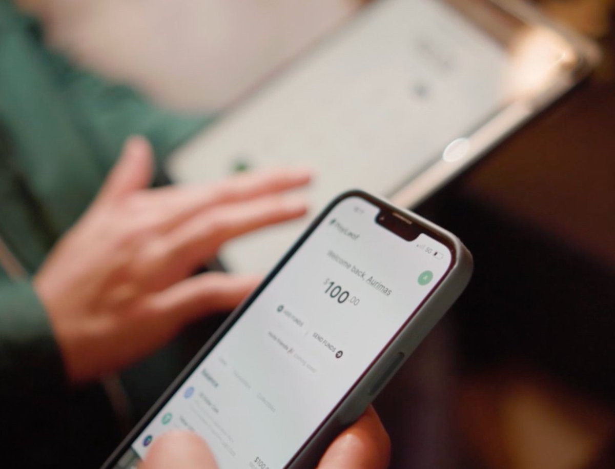 So I was asked what does PayLeaf even do? 

PayLeaf is an end-to-end payment system, that allows anyone to send money anywhere.

Even allowing payments at cannabis dispensaries - who can get their money routed to a "REAL" bank account. 

OPOS. Here is everything you wanna know 👇