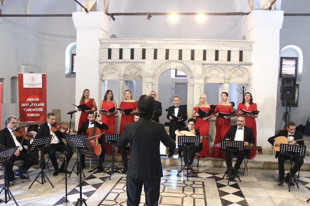 Tarsus’ta gerçekleştirdiğimiz Cumhuriyetin 100. Yılı ve Atatürk’ü Anma Konserimizde bizleri yalnız bırakmayan tüm sanatseverlere çok teşekkür ederiz.Konserin gerçekleşmesinde emeği geçen Tarsus Kaymakamlığı ve Tarsus Müzesi’ne şükranlarımızı sunarız.