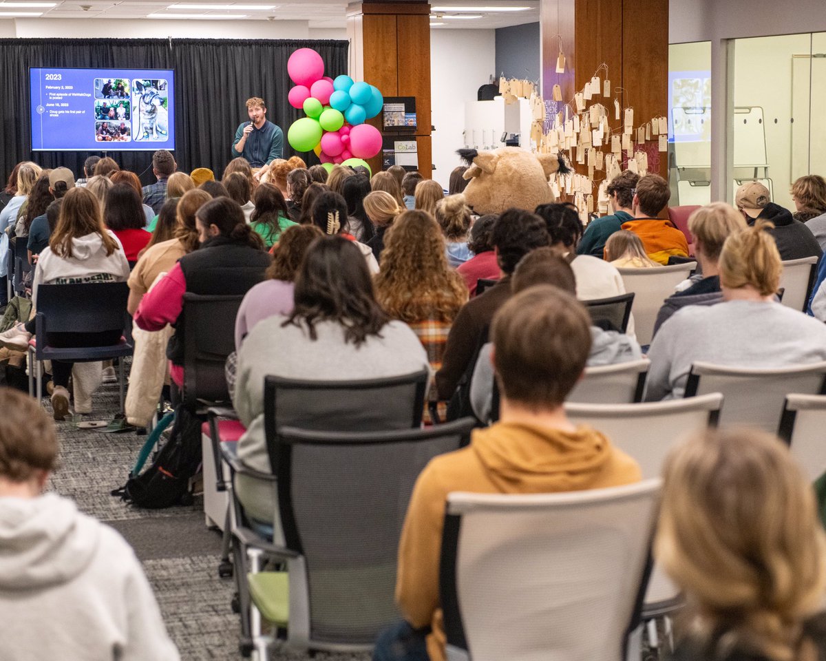 ohiou's tweet photo. 14/10 event 💚🐶

Thank you to @dogfather Matt Nelson, founder of @dog_rates, for talking about his journey at OHIO! 

Of course, there were good dogs (and Rufus), too 🐾 

#ForeverOHIO https://t.co/QKOzTuEQQ9