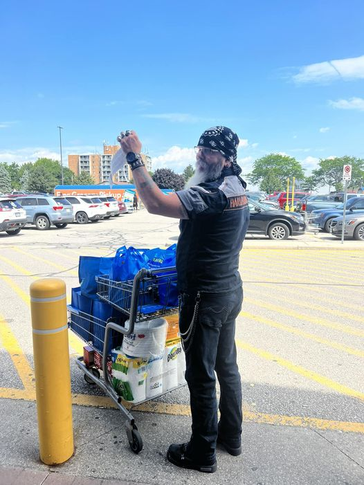 To all the Supermarkets and big commercial stores that operate 'Self Check-outs'....... You are heading towards almost exclusively self-checkout now.  Today I went shopping at one such store and the lady checking receipts at the exit was stopping everyone.
I didn't choose to