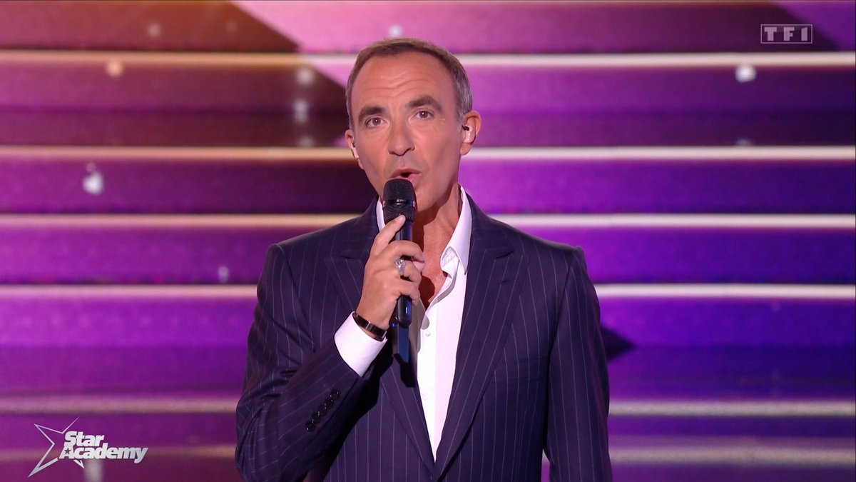 staracreact's tweet photo. Victorien à l’applaudimètre, il a tué le suspens sur le plateau (si yen avait un) #StarAcademy #StarAcademyLeLive https://t.co/AZSkoVlFsC