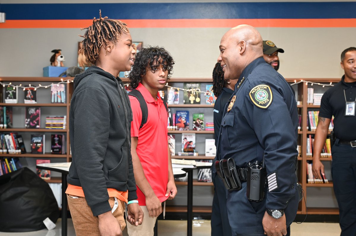 Houston Police tweet media