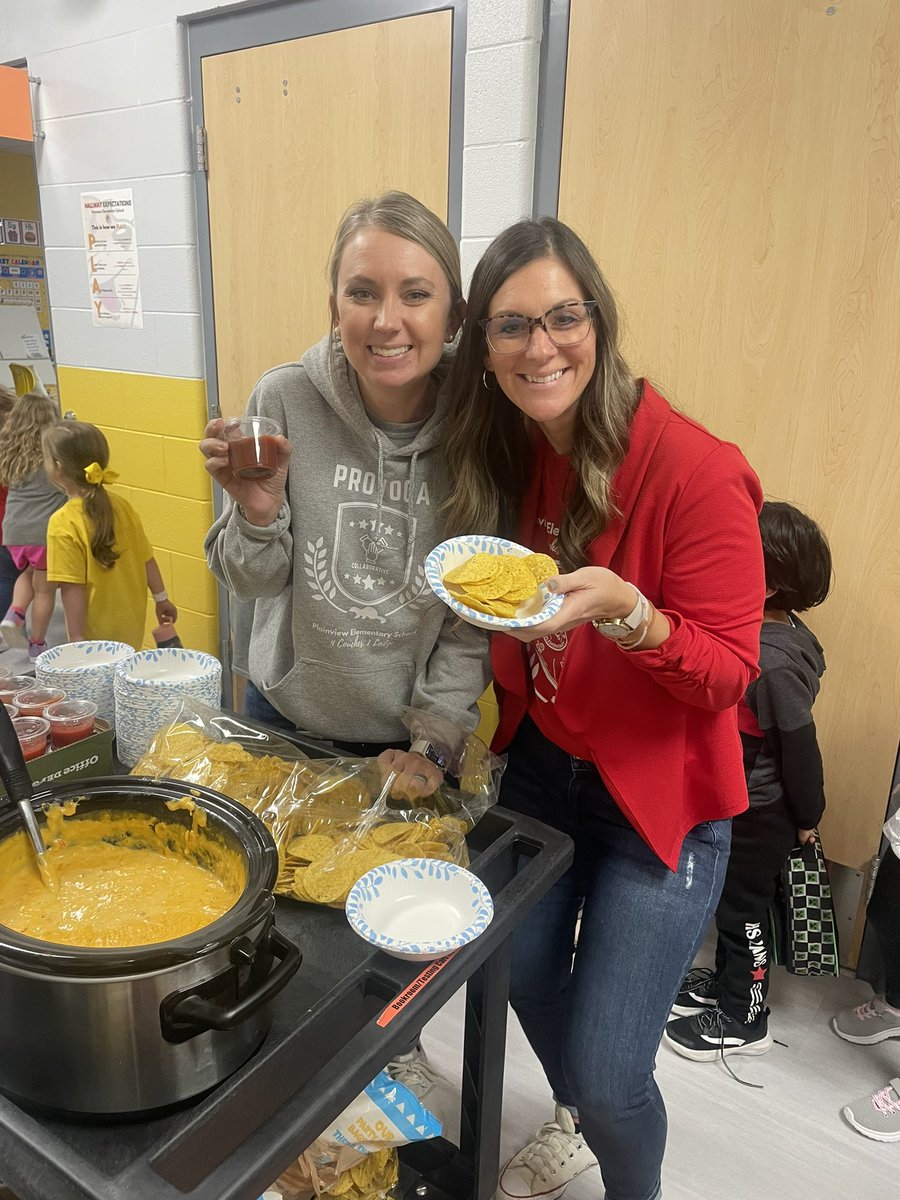 ✨Beep Beep ✨

Here comes the Party Cart with nachos! More like “Nacho” Average admins with these two!!!  💕🎉 #thankful <a href="/Anna_Sturm10/">Anna Sturm, Ed.D</a> <a href="/DejaynesS/">Sheri DeJaynes</a> <a href="/MsCothronPES/">Jordee Cothron</a> <a href="/leeannglinski/">LeeAnn Glinski</a>