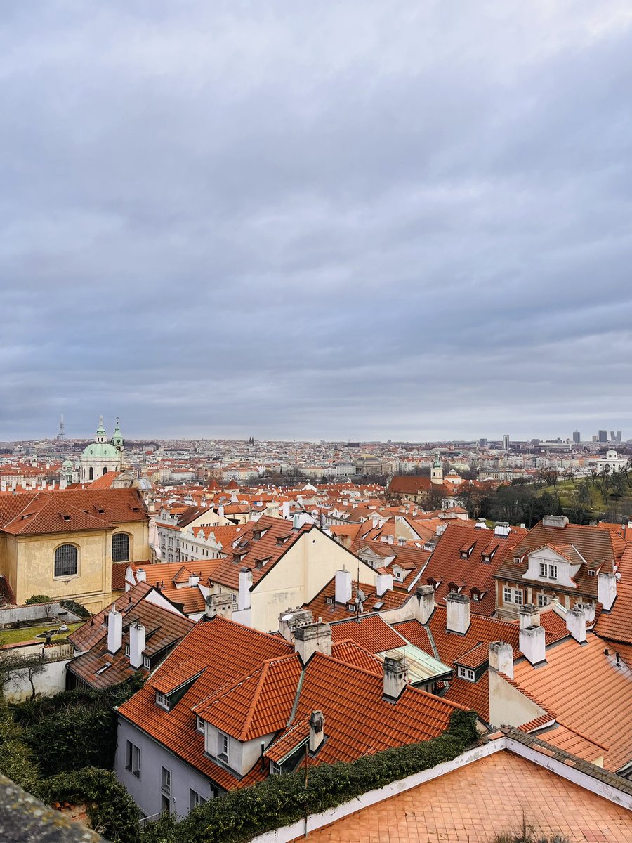 travesiamiriam's tweet photo. 📍Praga, República Checa 🇨🇿 

Feb-2023 https://t.co/nzF8GDtQsM