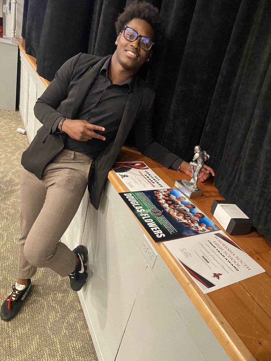 C’Flow ⭐️⭐️⭐️ tweet media