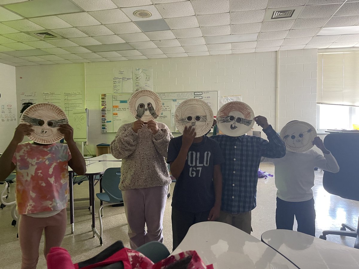 Fridays are all about enrichments! Our Animal Explorers and Arts and Crafts enrichments have been very busy! #LearnThriveSoar #LearnThriveROAR