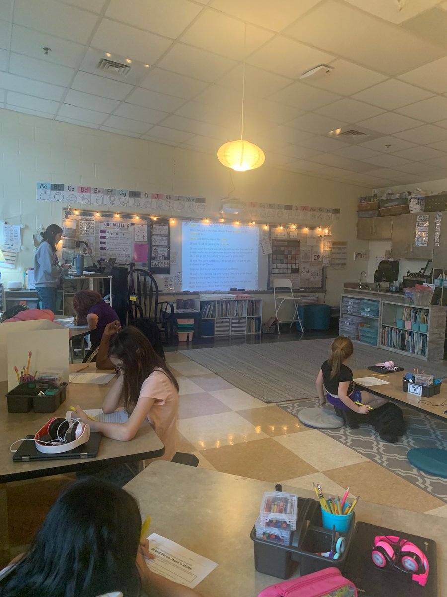 Loved ending my day watching amazing teachers do great work with kids!! 📚 <a href="/MayfieldTweets/">Mayfield Elementary</a> <a href="/MiddletownOH/">Middletown City Schools</a>