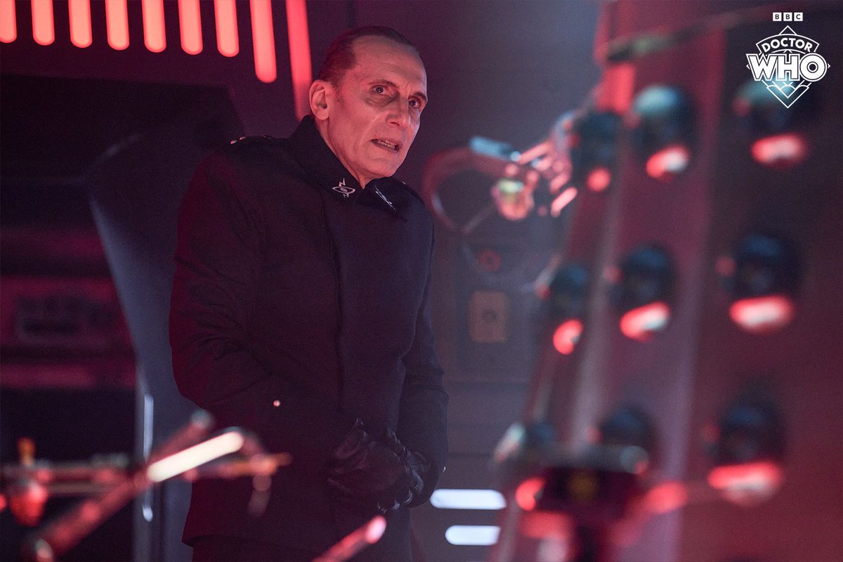 🚨 BREAKING - New #DoctorWho "Destination Skaro" Stills!

David Tennant as the 14th Doctor and Julian Bleach as Davros!

#ChildrenInNeed #DoctorWho60