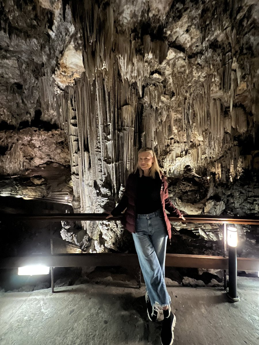 ToscaMusk's tweet photo. Hola from Nerja! Visited the Caves today. Pretty incredible to see in person. https://t.co/3cDHRJWn81