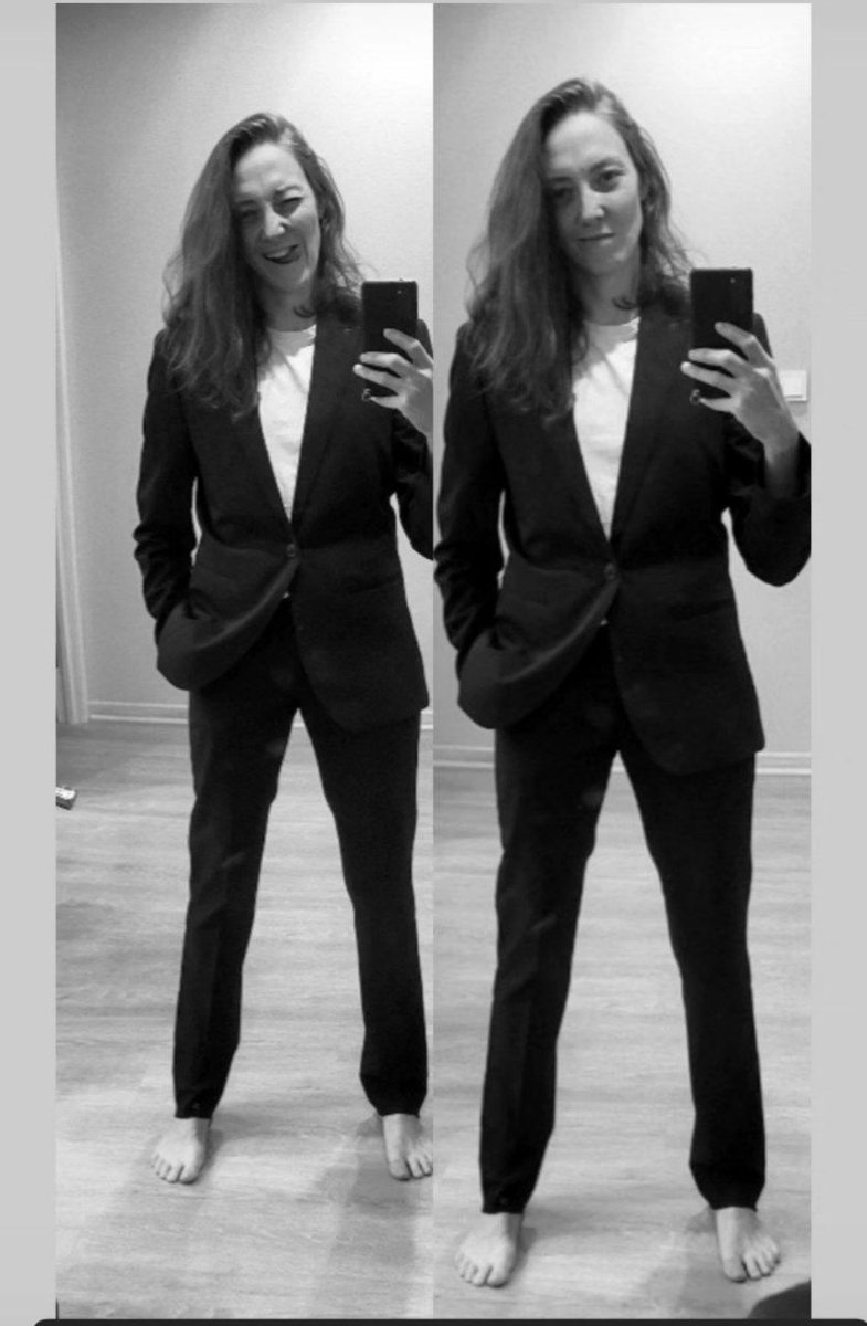 Точно не умру от скромности.
Поэтому ловите дерзкие фотки с процесса сборов =)
Это я к чему, еду в Москву на выхи!)